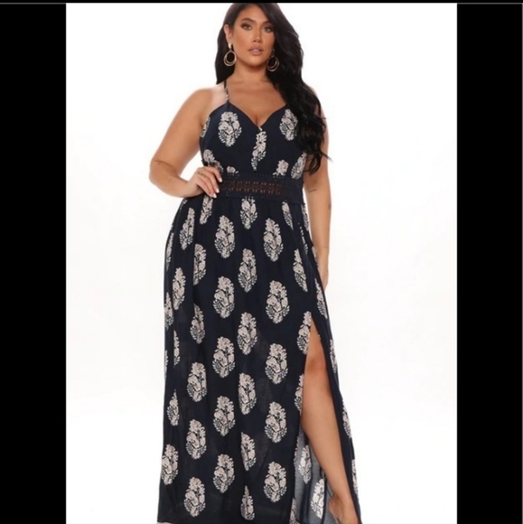 FASHION NOVA Holy Slit dress XL - Picture 4 of 4